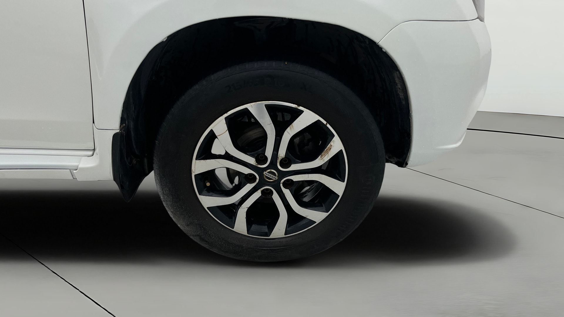 View 2015 Nissan Terrano XL D (O) Image 40 Used 2015 Nissan Terrano XL D (O) Image 40