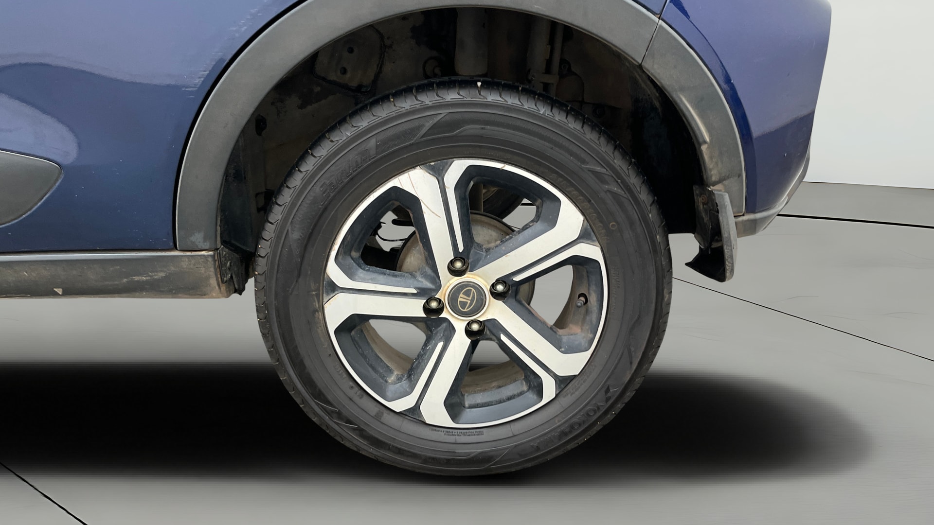 View 2024 Tata Nexon Revotron XE Image 12 Used 2024 Tata Nexon Revotron XE Image 12