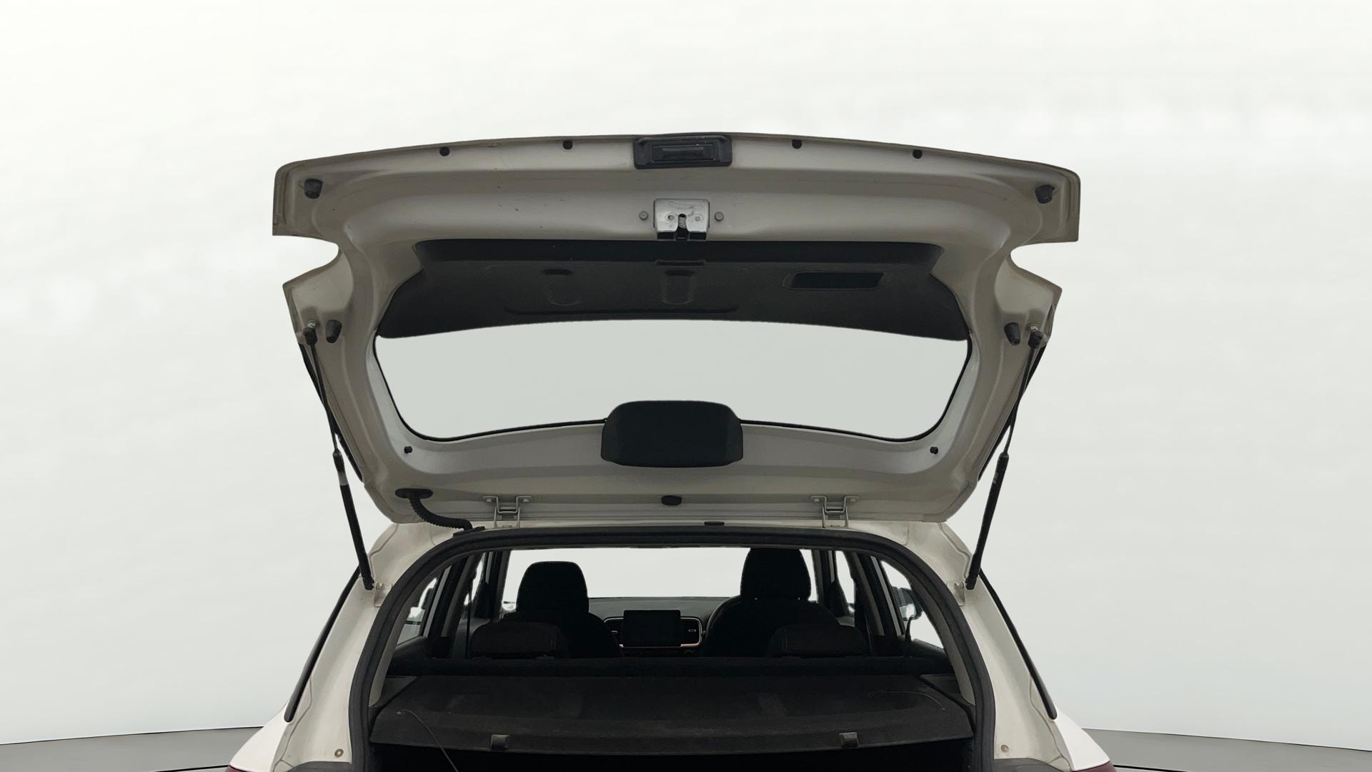 View 2019 Hyundai Venue SX 1.0 Petrol Image 17 Used 2019 Hyundai Venue SX 1.0 Petrol Image 17