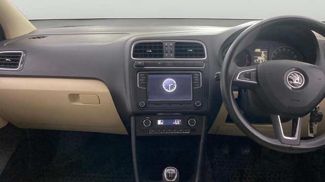 View Skoda Rapid Image 17 Used Skoda Rapid Image 17