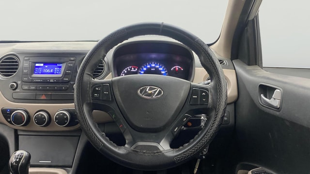 View Hyundai Xcent Image 20 Used Hyundai Xcent Image 20