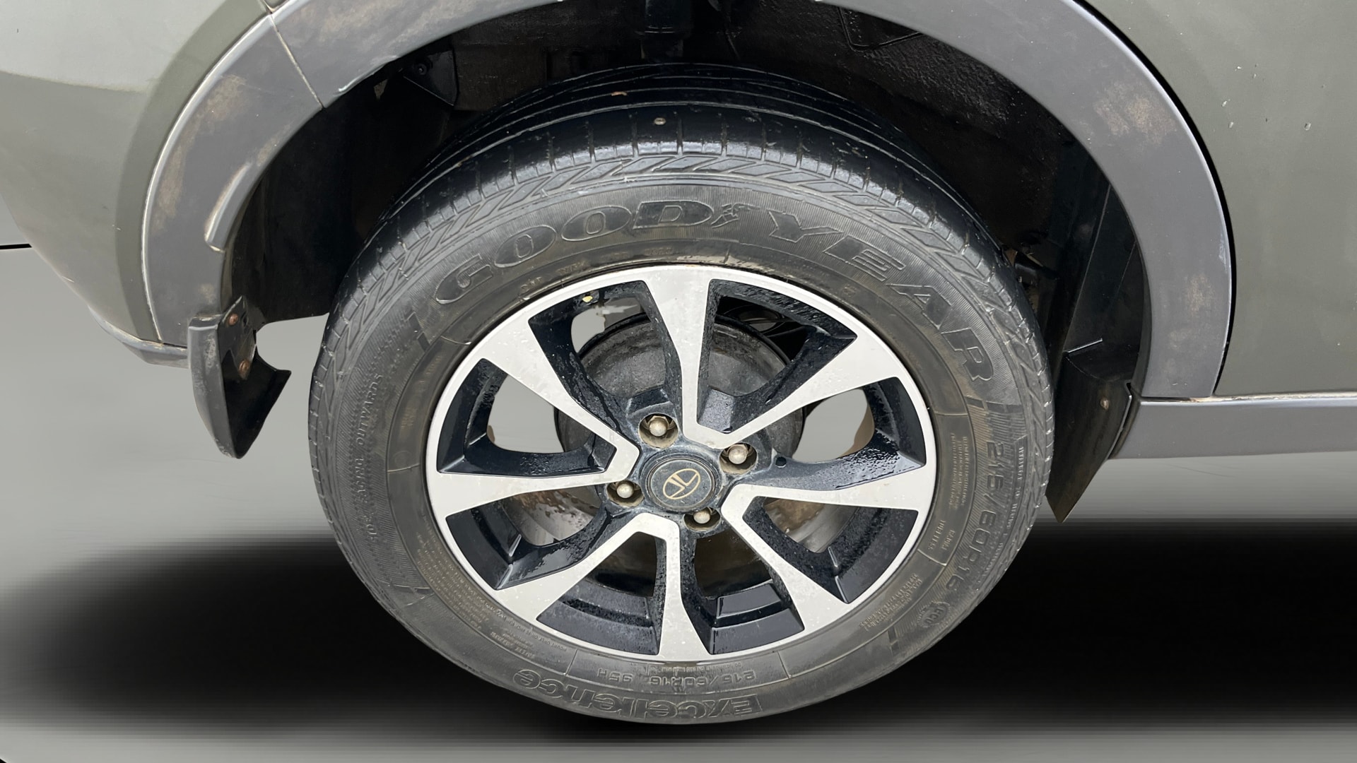 View 2020 Tata Nexon Revotron XE Image 24 Used 2020 Tata Nexon Revotron XE Image 24