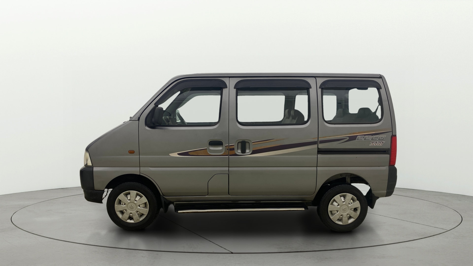 View 2022 Maruti Suzuki 1000 Base Variant Image 5 Used 2022 Maruti Suzuki 1000 Base Variant Image 5