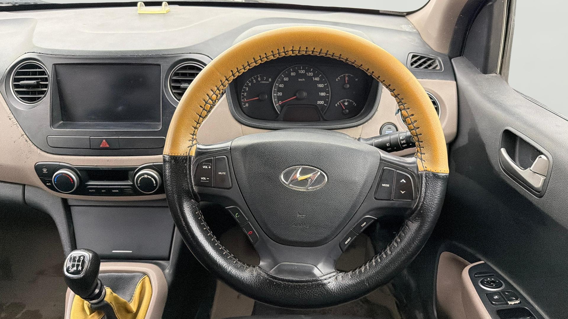 Used 2014 Hyundai Xcent Used 2014 Hyundai Xcent