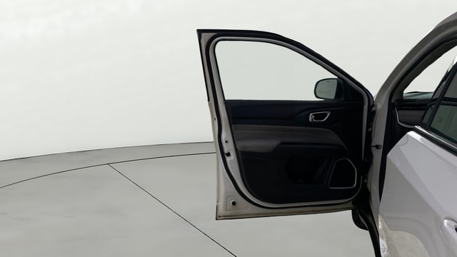 View Jeep Compass Image 31 Used Jeep Compass Image 31