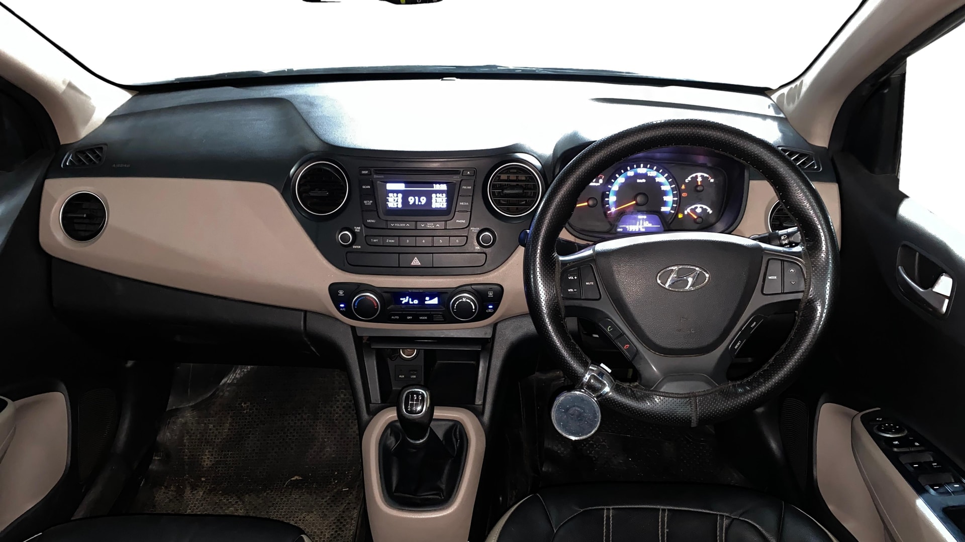 Used 2014 Hyundai Xcent Used 2014 Hyundai Xcent