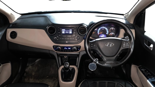 View Hyundai Xcent Image 15 Used Hyundai Xcent Image 15