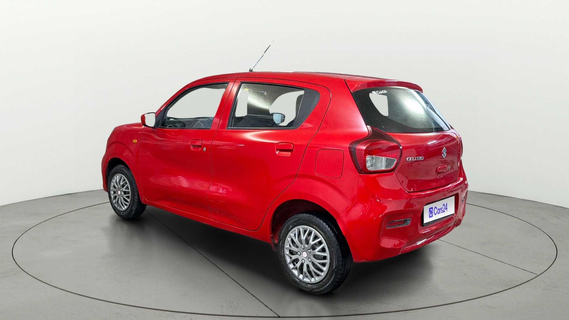 View 2022 Maruti Suzuki 1000 Base Variant Image 2 Used 2022 Maruti Suzuki 1000 Base Variant Image 2