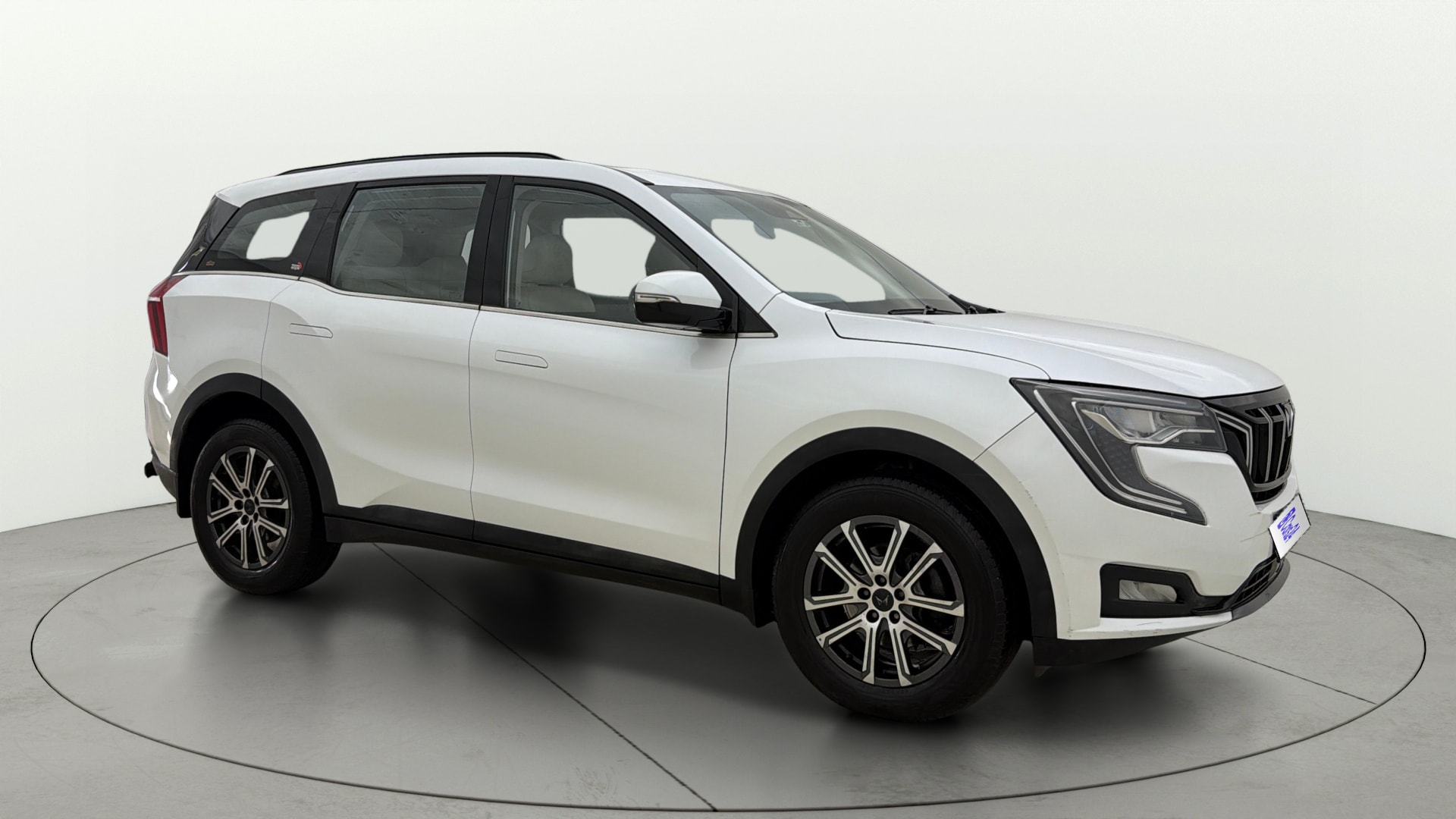 Used 2025 Mahindra XUV700 Used 2025 Mahindra XUV700
