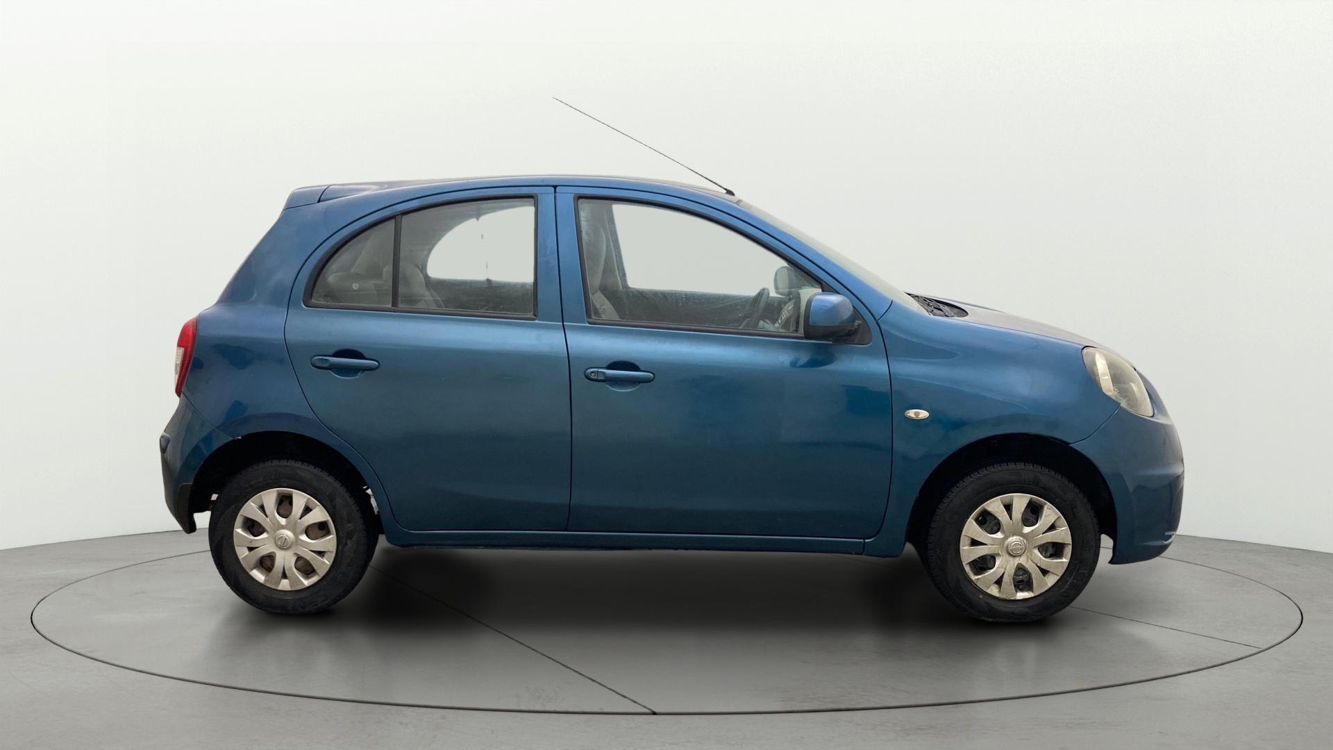 View 2016 Nissan Micra Active XV Image 8 Used 2016 Nissan Micra Active XV Image 8