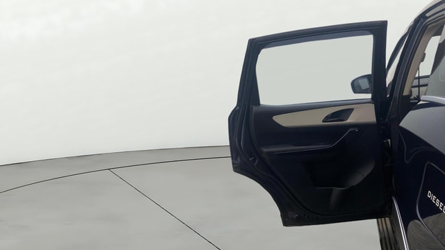 View Mahindra XUV700 Image 22 Used Mahindra XUV700 Image 22