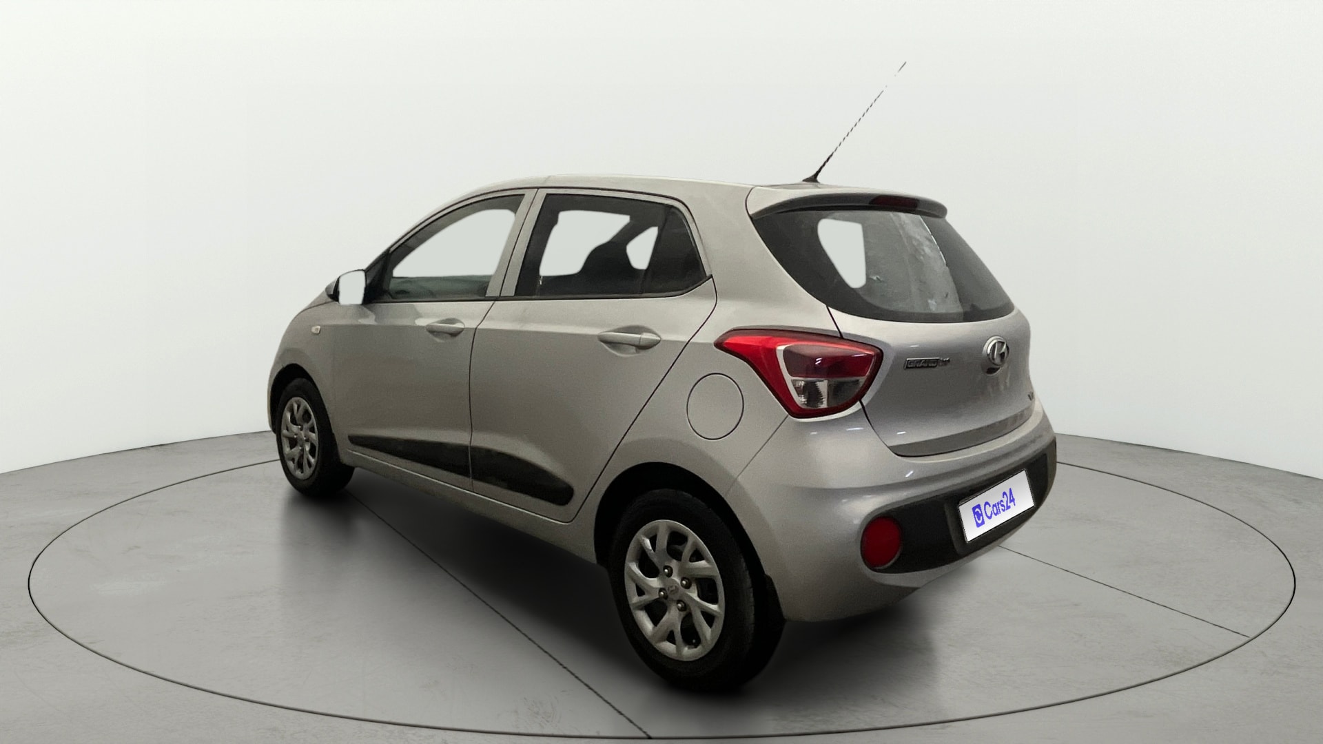 View 2017 Hyundai Grand i10 Magna 1.2 Kappa VTVT Image 2 Used 2017 Hyundai Grand i10 Magna 1.2 Kappa VTVT Image 2