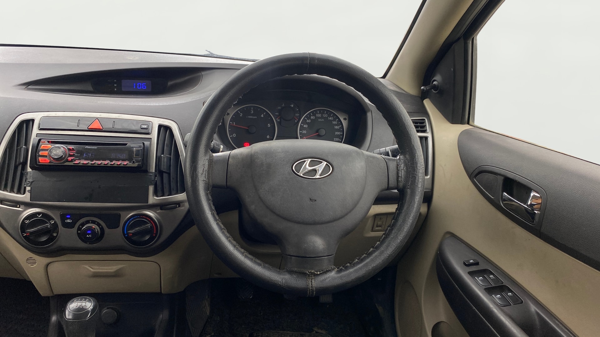View 2014 Hyundai Elite i20 Magna 1.4 CRDI Image 20 Used 2014 Hyundai Elite i20 Magna 1.4 CRDI Image 20