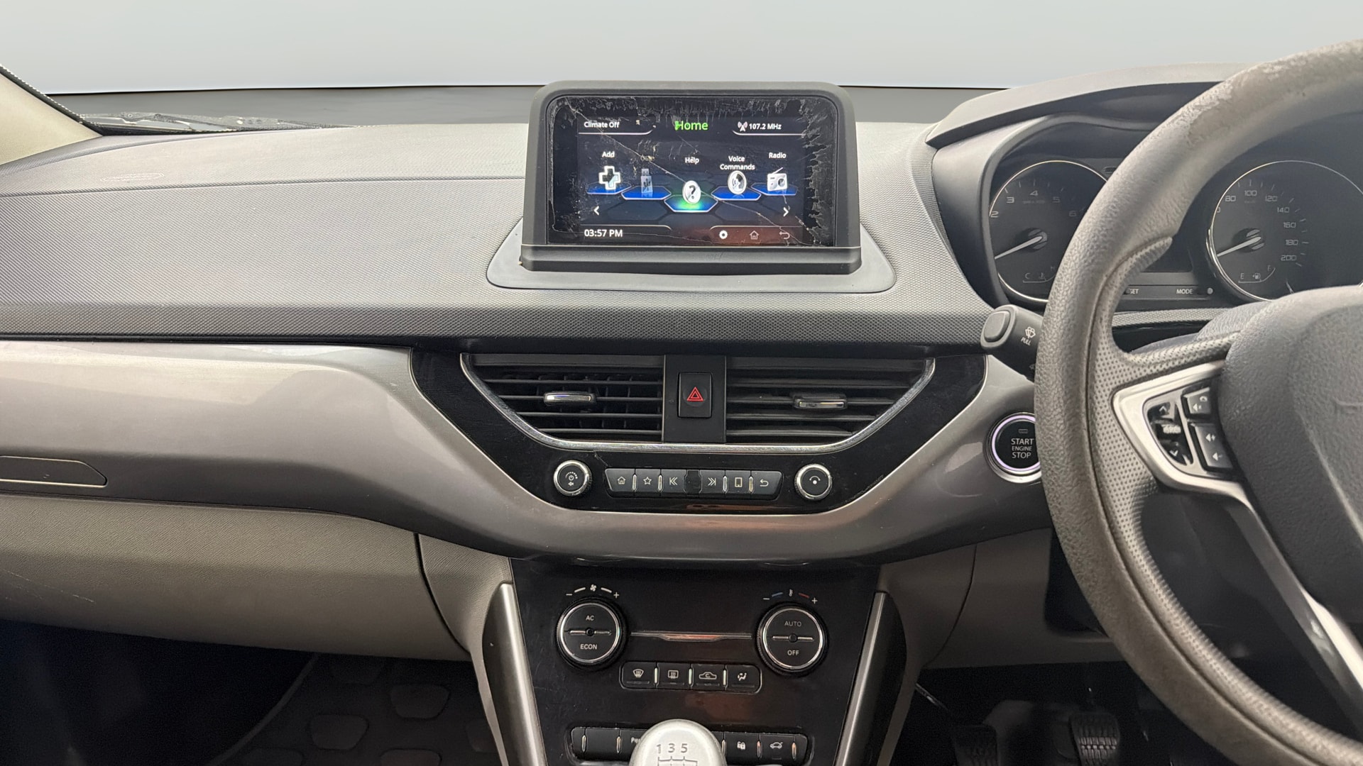 Used 2017 Tata Nexon Used 2017 Tata Nexon