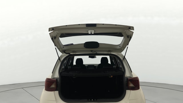 View Hyundai Venue Image 32 Used Hyundai Venue Image 32