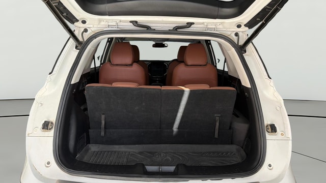 View MG Hector Plus Image 43 Used MG Hector Plus Image 43