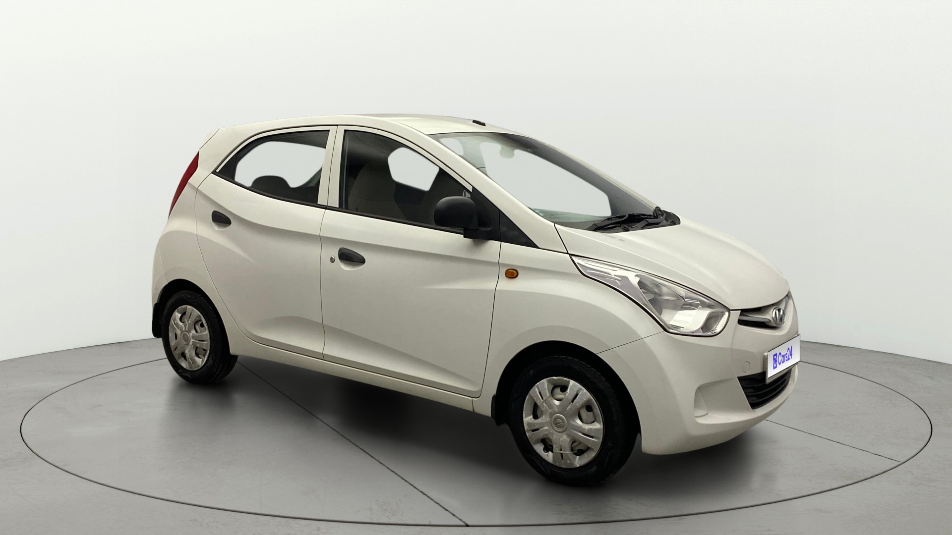 View 2017 Hyundai EON Era Plus Image 21 Used 2017 Hyundai EON Era Plus Image 21
