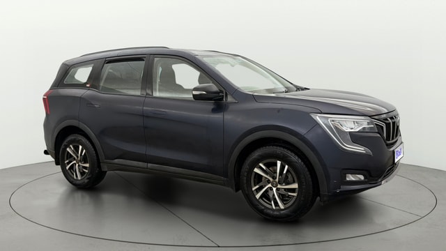 View Mahindra XUV700 Image 21 Used Mahindra XUV700 Image 21
