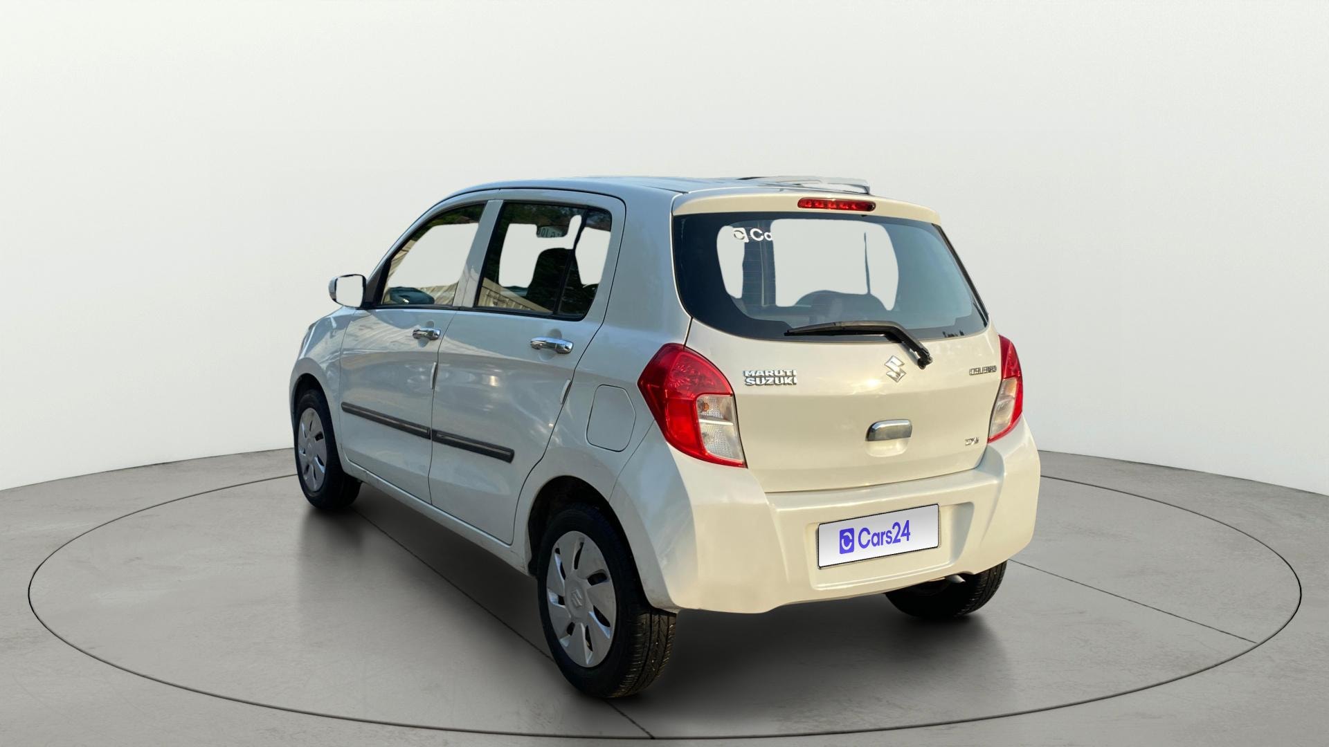 View 2014 Maruti Suzuki 1000 Base Variant Image 2 Used 2014 Maruti Suzuki 1000 Base Variant Image 2
