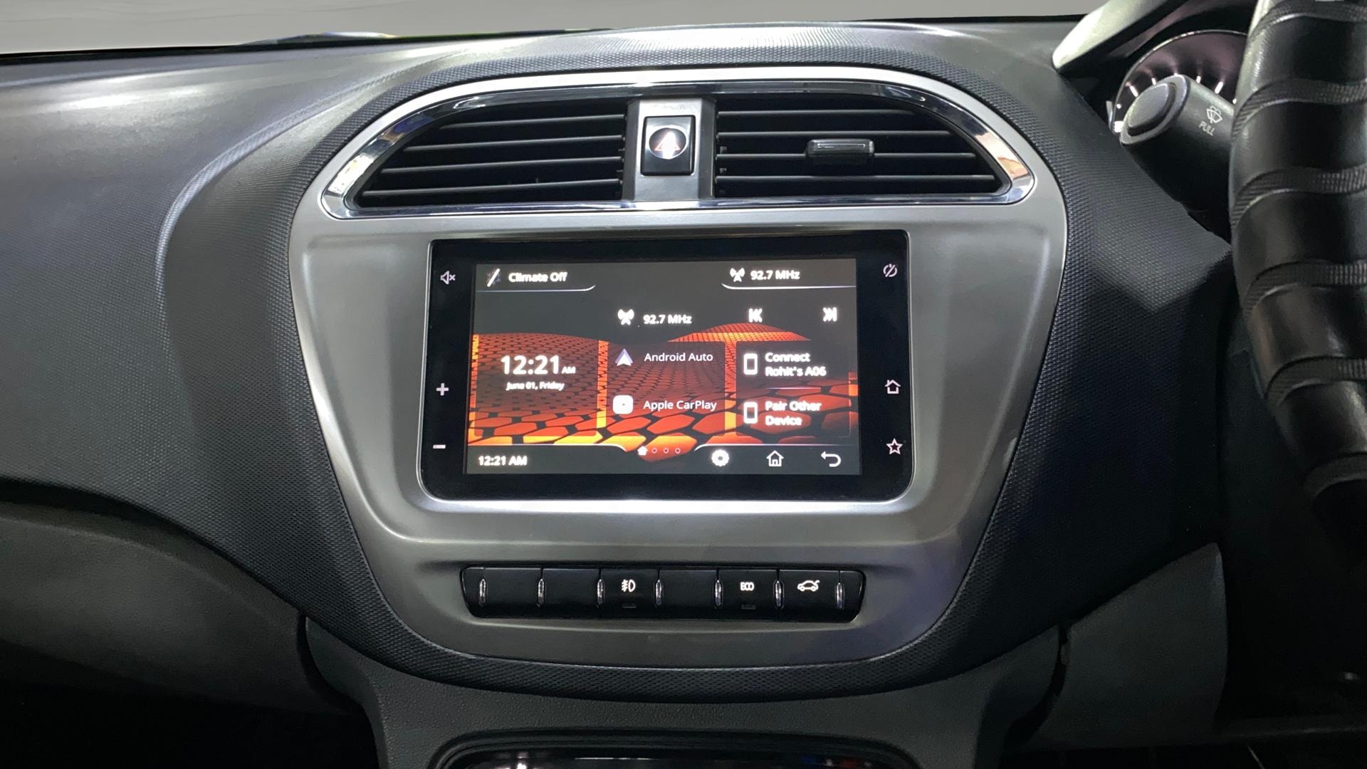 View 2019 Tata Tigor XE Diesel Image 17 Used 2019 Tata Tigor XE Diesel Image 17