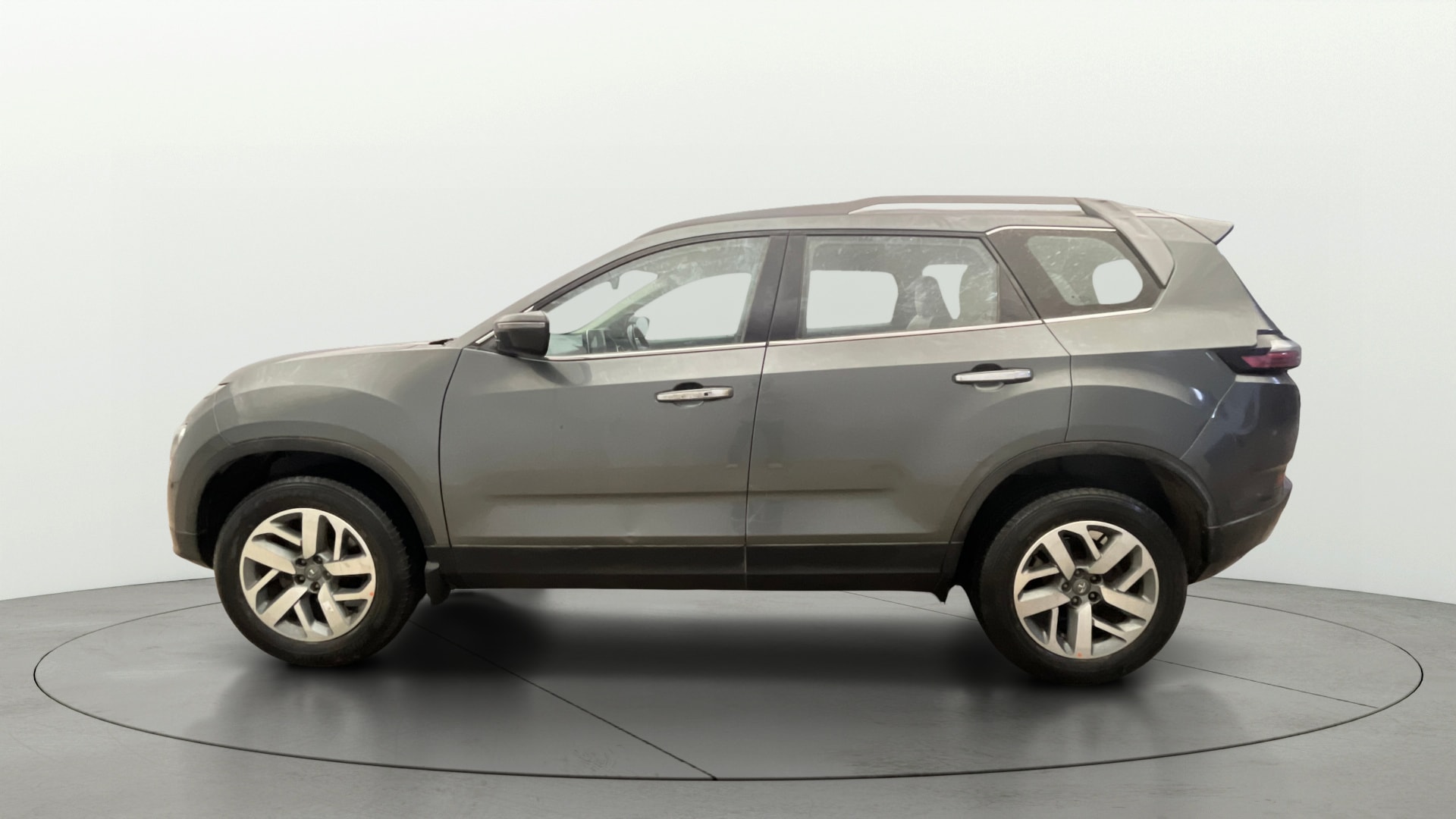 View 2021 Tata Safari XZA Plus Image 28 Used 2021 Tata Safari XZA Plus Image 28