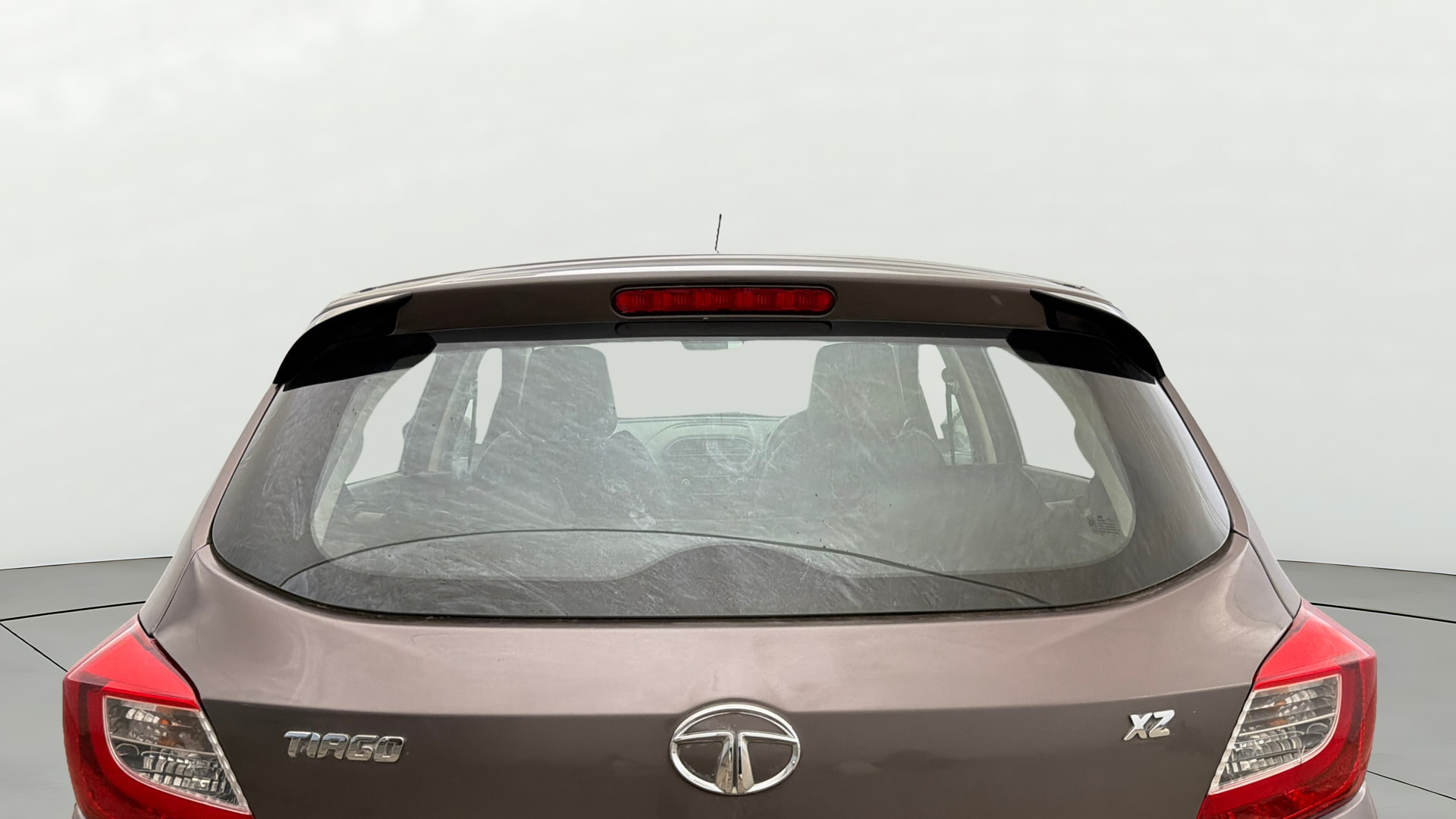 View 2019 Tata Tiago Revotorq XB Image 4 Used 2019 Tata Tiago Revotorq XB Image 4