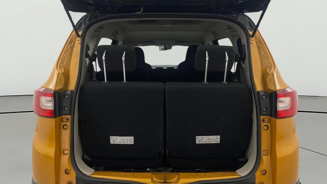 View Renault Triber Image 39 Used Renault Triber Image 39