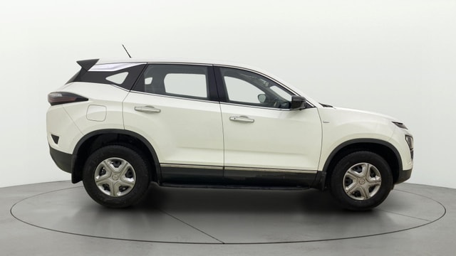 View Tata Harrier Image 27 Used Tata Harrier Image 27
