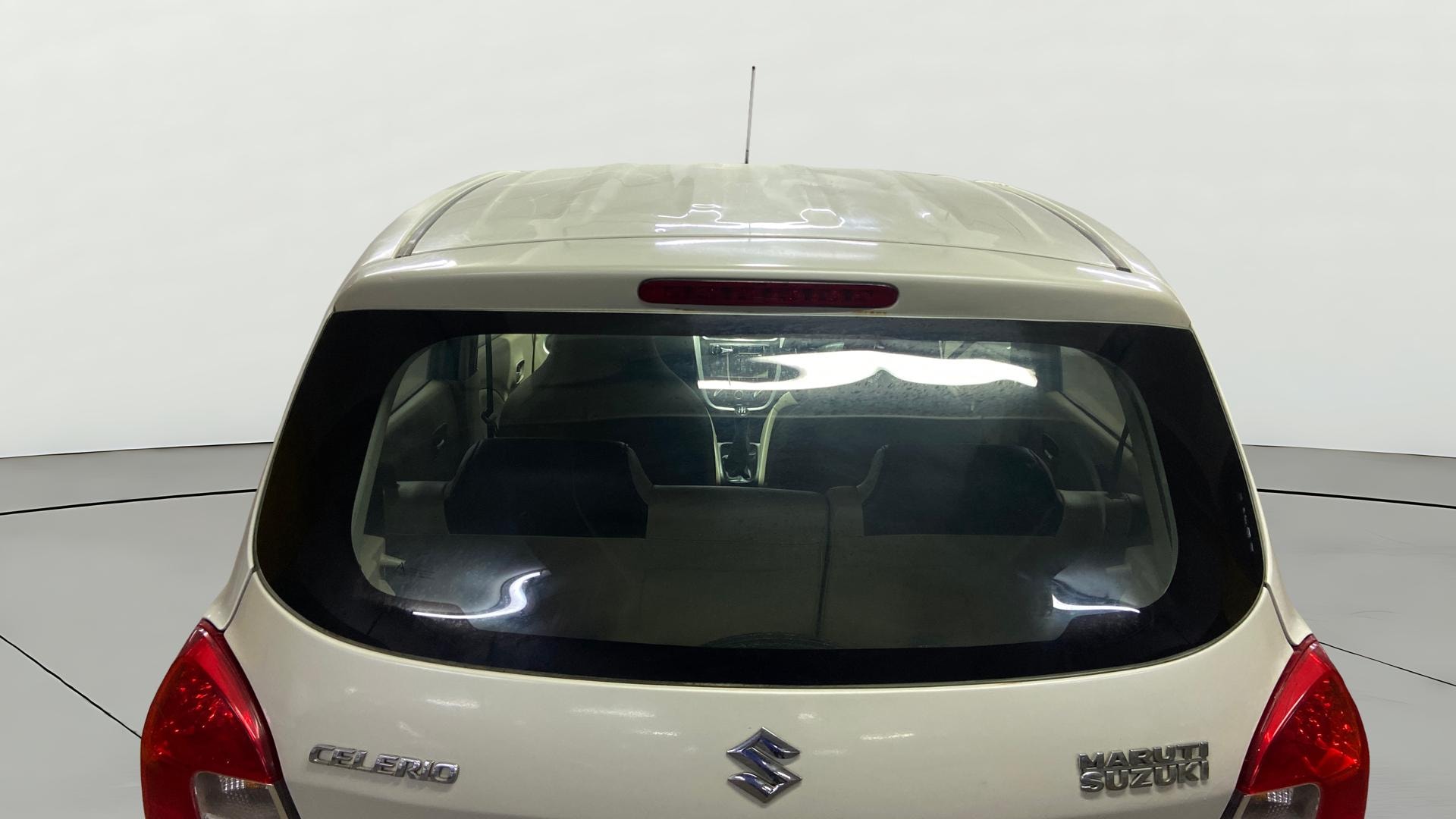 View 2019 Maruti Suzuki 1000 Base Variant Image 4 Used 2019 Maruti Suzuki 1000 Base Variant Image 4