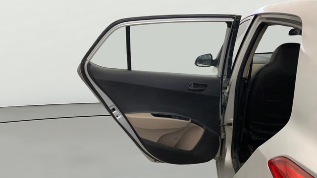 View Hyundai Grand i10 Image 14 Used Hyundai Grand i10 Image 14