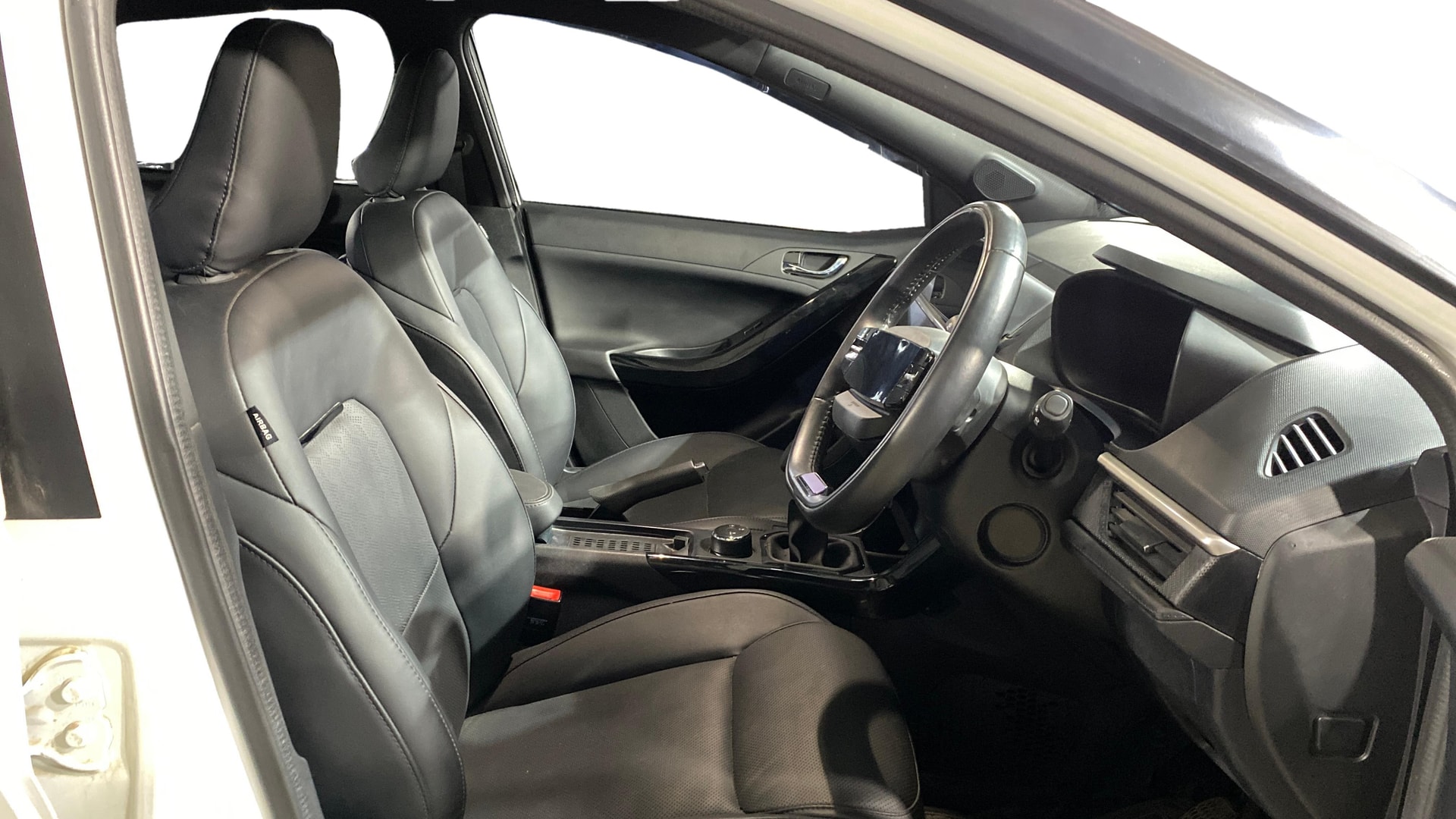 View 2024 Tata Nexon Revotron XE Image 28 Used 2024 Tata Nexon Revotron XE Image 28