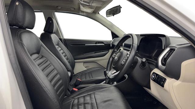 View Kia Sonet Image 18 Used Kia Sonet Image 18