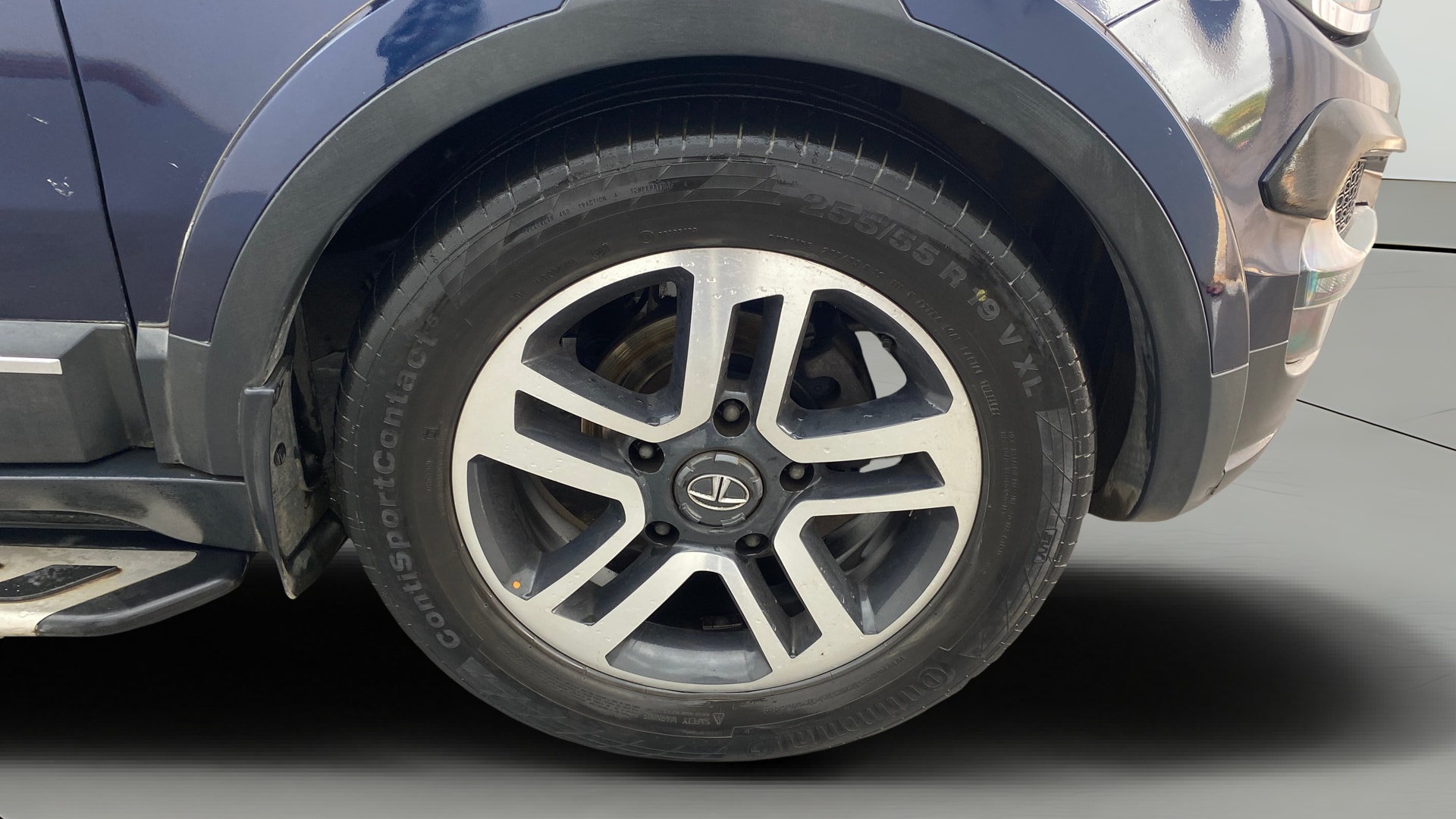 View 2019 Tata Hexa XTA 4X2 Image 42 Used 2019 Tata Hexa XTA 4X2 Image 42