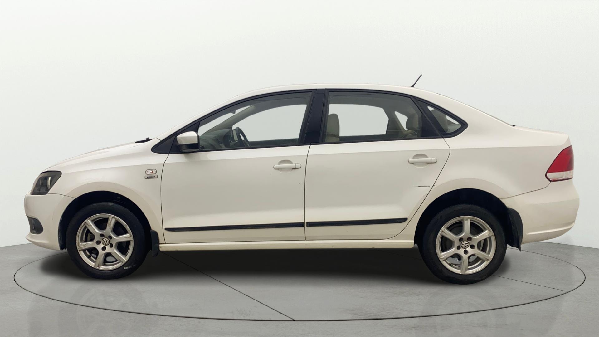 View 2014 Volkswagen Vento 1.2 L TSI Comfortline Petrol AT Image 24 Used 2014 Volkswagen Vento 1.2 L TSI Comfortline Petrol AT Image 24