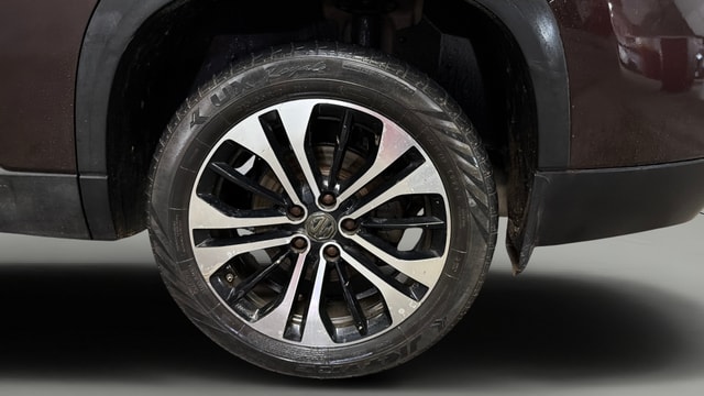 View MG Hector Plus Image 12 Used MG Hector Plus Image 12