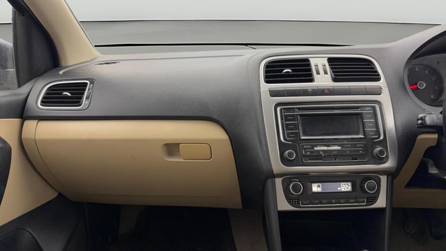 View Volkswagen Polo Image 18 Used Volkswagen Polo Image 18