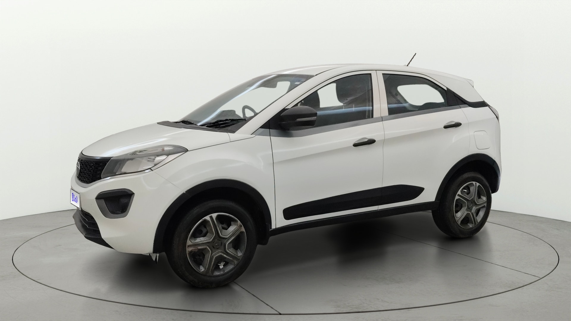 View 2018 Tata Nexon Revotron XM Image 34 Used 2018 Tata Nexon Revotron XM Image 34