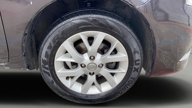 View Nissan Sunny Image 40 Used Nissan Sunny Image 40