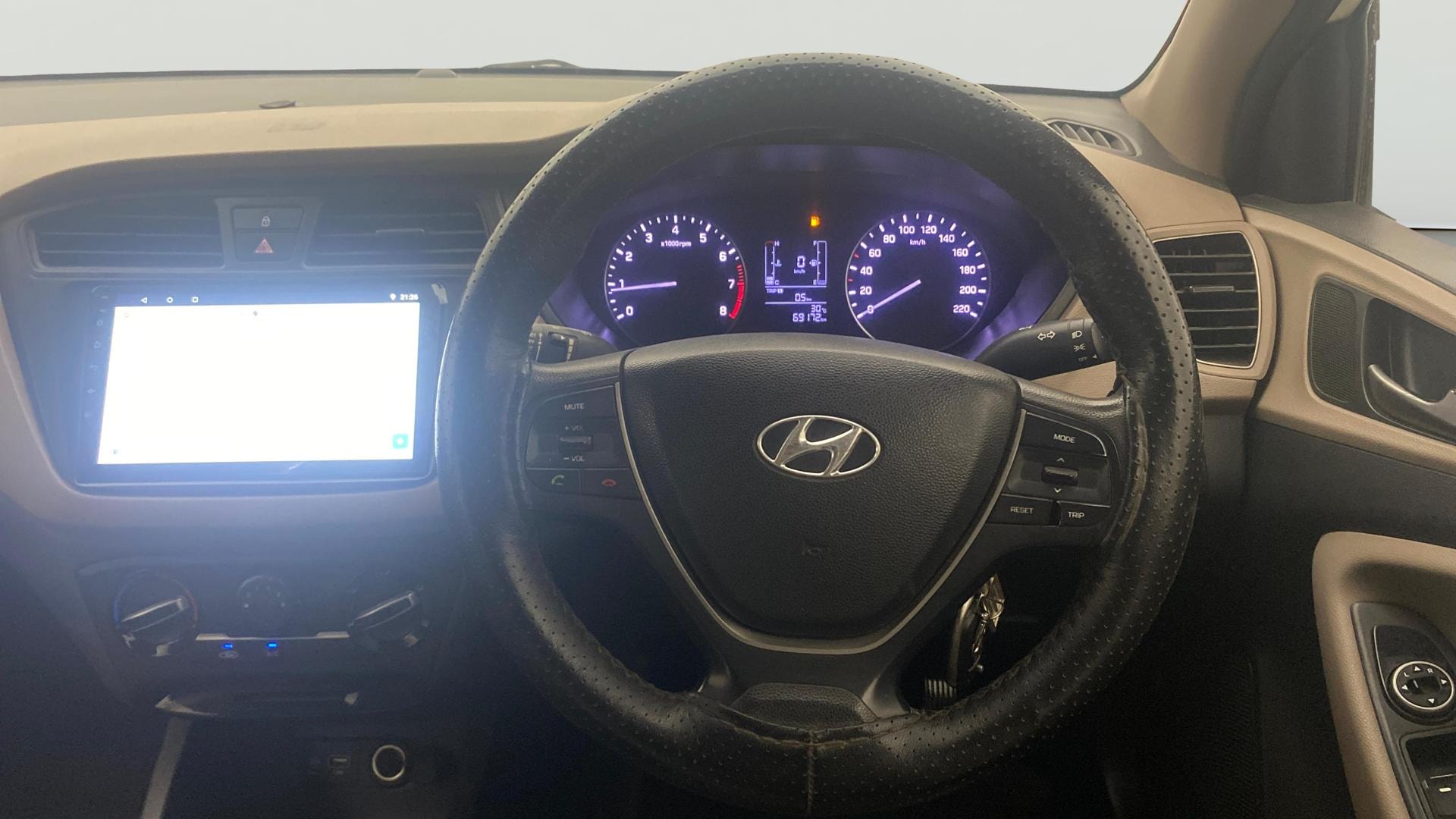 View 2015 Hyundai Elite i20 Magna 1.2 Image 20 Used 2015 Hyundai Elite i20 Magna 1.2 Image 20