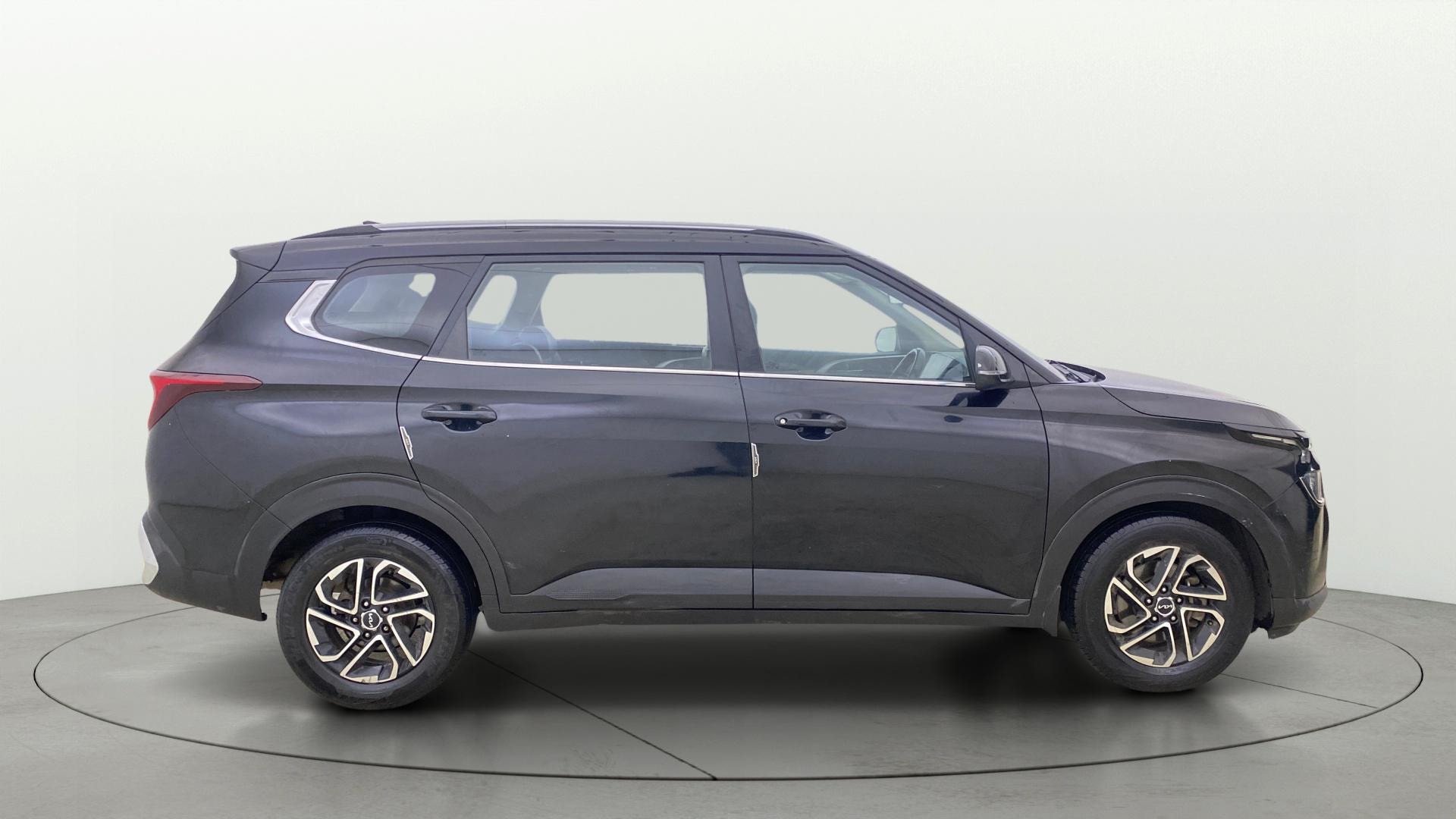 Used 2023 Kia Carens Used 2023 Kia Carens