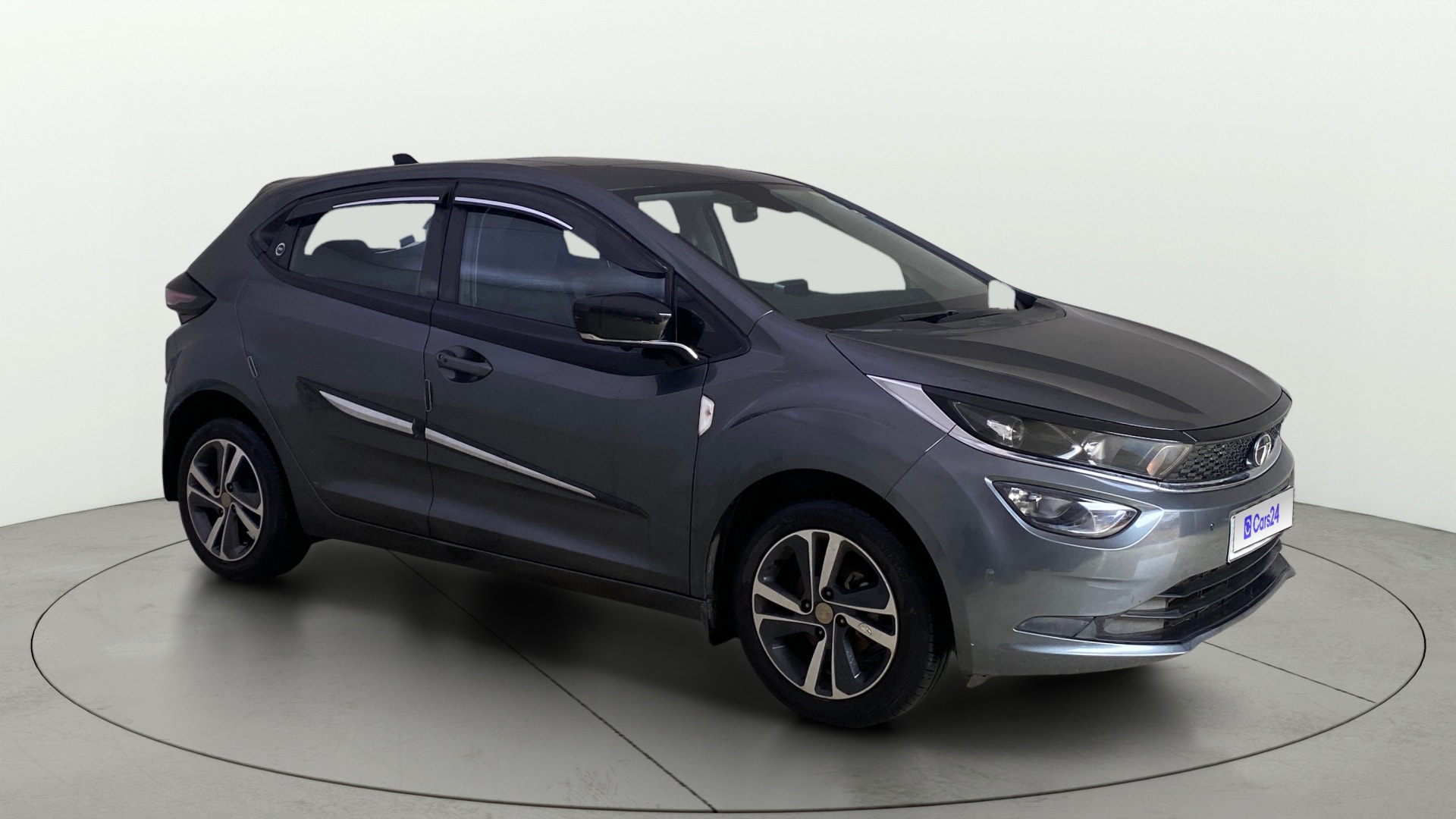 View 2023 Tata Altroz XZ Petrol Image 21 Used 2023 Tata Altroz XZ Petrol Image 21
