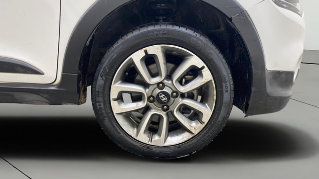 View Hyundai i20 Active Image 41 Used Hyundai i20 Active Image 41