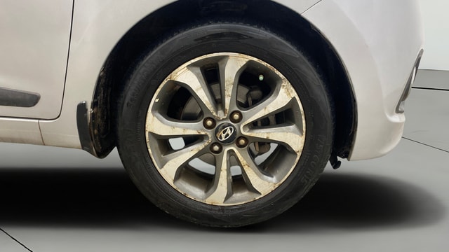View Hyundai Xcent Image 39 Used Hyundai Xcent Image 39