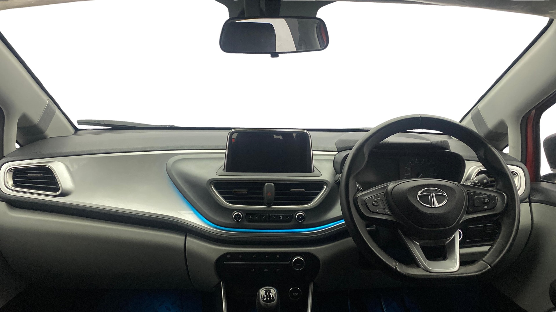 View 2020 Tata Altroz XZ Petrol Image 31 Used 2020 Tata Altroz XZ Petrol Image 31