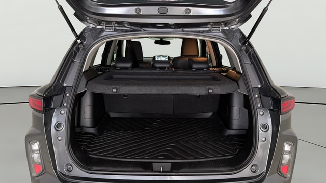 View Toyota Urban Cruiser Hyryder Image 42 Used Toyota Urban Cruiser Hyryder Image 42