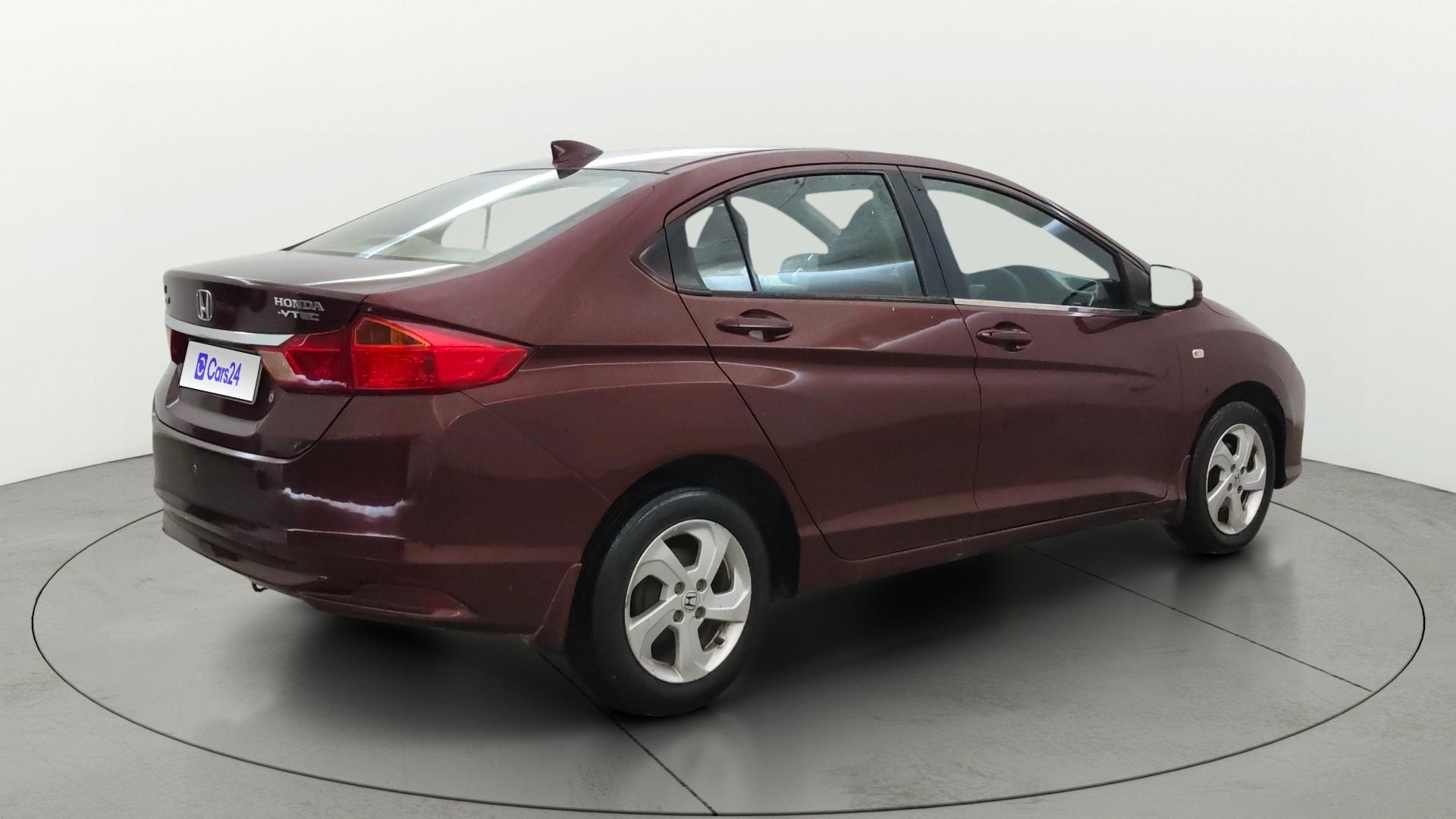 View 2015 Honda City ZX MT Diesel Anniversary Edition Image 42 Used 2015 Honda City ZX MT Diesel Anniversary Edition Image 42