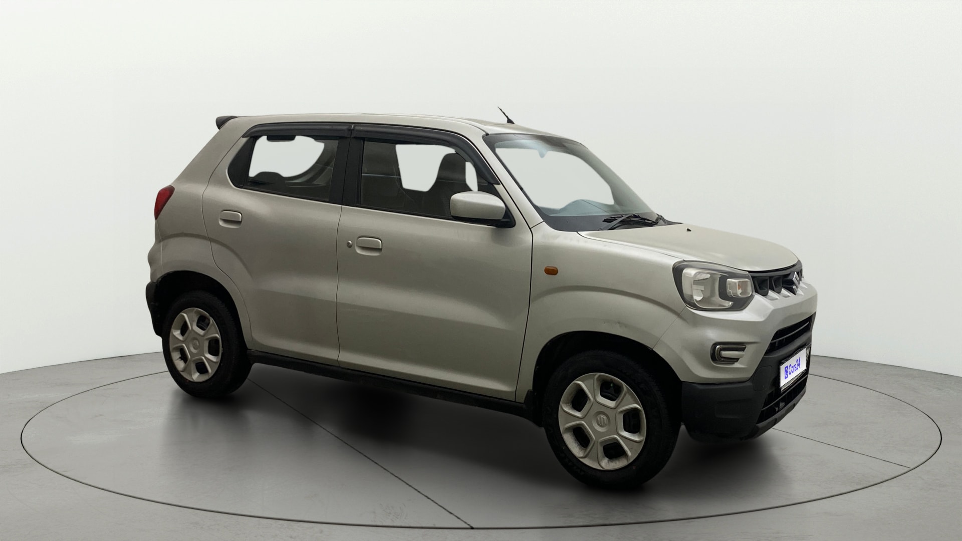 View 2023 Maruti Suzuki 1000 Base Variant Image 15 Used 2023 Maruti Suzuki 1000 Base Variant Image 15
