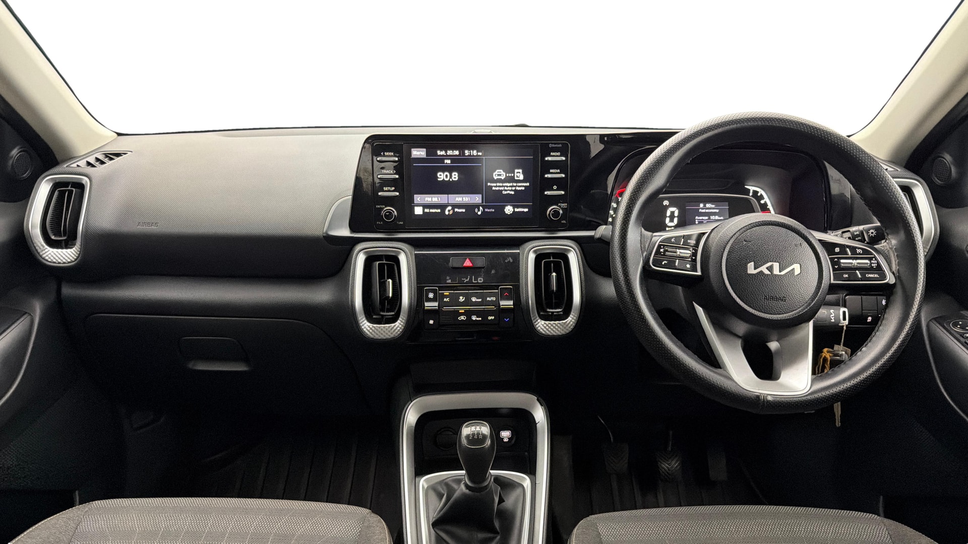 View 2023 Kia Sonet HTK Plus Petrol Image 16 Used 2023 Kia Sonet HTK Plus Petrol Image 16