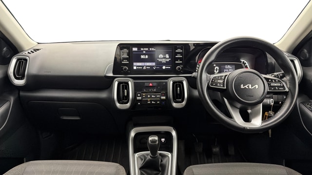 View Kia Sonet Image 16 Used Kia Sonet Image 16