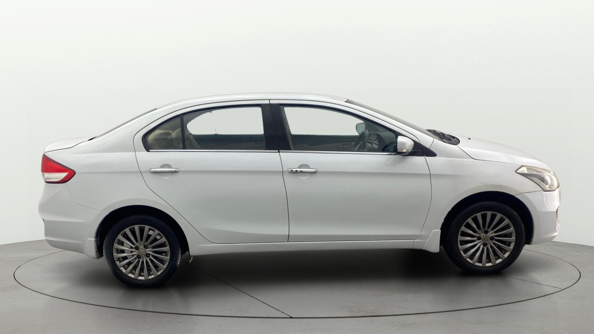 View 2018 Maruti Suzuki 1000 Base Variant Image 8 Used 2018 Maruti Suzuki 1000 Base Variant Image 8